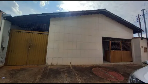 Casa com 5 Quartos à venda, 240m² no Jardim Nova Esperança, Goiânia