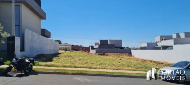 Lote/Terreno à venda, 270m² no Floratta Nações Residencial, Bauru