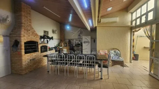 Casa de Condomínio com 4 Quartos à venda, 112m² no Jardim Americano, Sorocaba