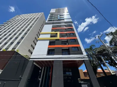 Apartamento com 2 Quartos para alugar, 34m² no Centro, Curitiba