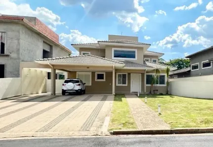 Casa de Condomínio com 4 Quartos à venda, 400m² no Jardim Passárgada I, Cotia