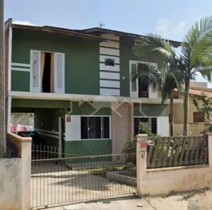 Casa com 4 Quartos à venda, 190m² no Paranaguamirim, Joinville