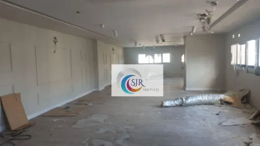 Sala Comercial para alugar, 133m² no Vila Olímpia, São Paulo
