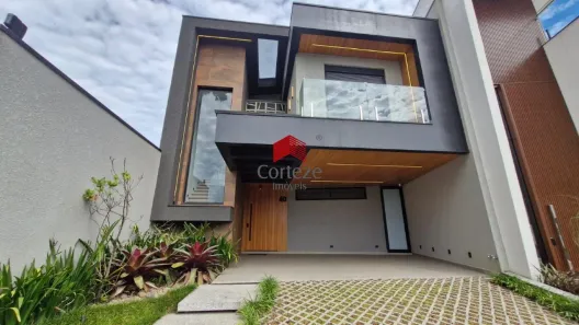 Sobrado com 3 Quartos à venda, 246m² no Itália, São José dos Pinhais