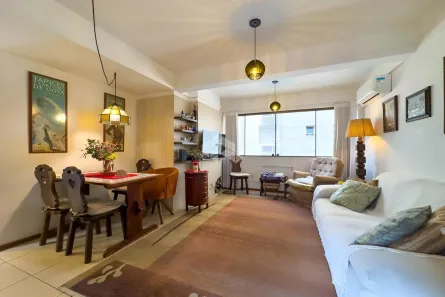 Apartamento com 2 Quartos à venda, 61m² no Petrópolis, Porto Alegre