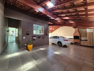 Casa com 3 Quartos à venda, 199m² no Balneário Riviera, Americana