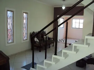 Sobrado com 4 Quartos à venda, 220m² no Cidade Jardim, Sorocaba
