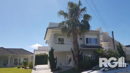 Casa de Condomínio com 6 Quartos à venda, 355m² no Capão da Canoa, Capão da Canoa