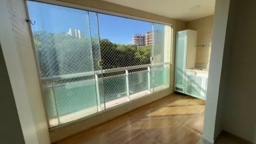 Apartamento com 3 Quartos para venda ou aluguel, 78m² no Renascença, São Luís