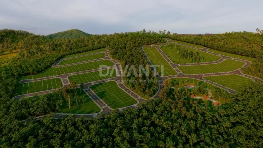 Lote/Terreno à venda, 200m² no Centro (Arcadas), Amparo