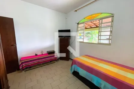 Casa com 5 Quartos à venda, 360m² no Flamengo, Contagem