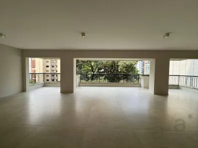 Apartamento com 3 Quartos à venda, 225m² no Vila Uberabinha, São Paulo