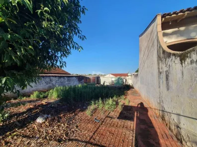 Lote/Terreno à venda, 250m² no Pérola, Ibiporã