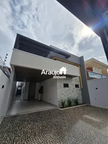 Casa com 3 Quartos à venda, 160m² no Plano Diretor Sul, Palmas