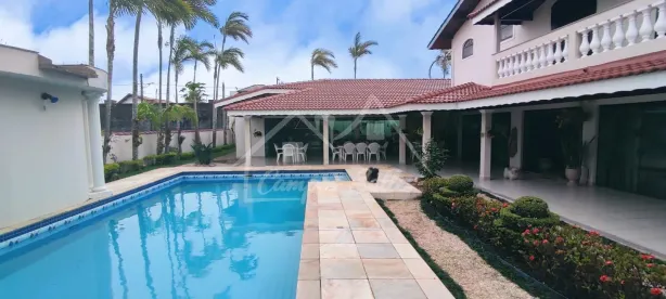 Sobrado com 5 Quartos à venda, 700m² no , Peruíbe