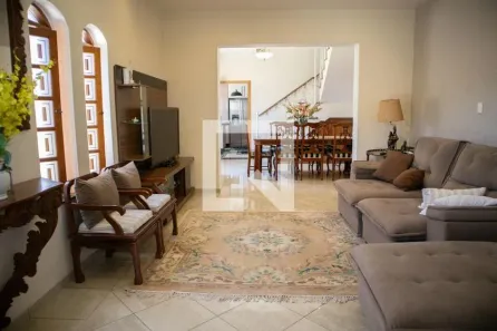 Casa com 3 Quartos à venda, 195m² no Vila Gustavo, São Paulo