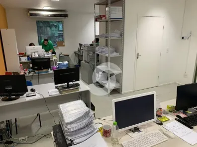 Prédio Comercial à venda, 853m² no Fonseca, Niterói