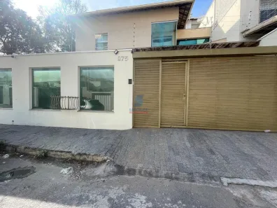 Casa com 3 Quartos à venda, 202m² no São Gonçalo, Contagem