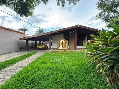 Imóvel Comercial com 4 Quartos para alugar, 344m² no Vila Santista, Atibaia