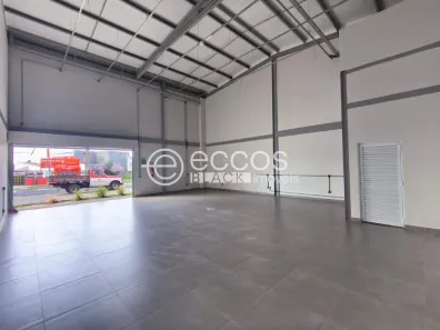 Ponto Comercial para alugar, 120m² no Laranjeiras, Uberlândia