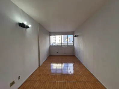 Kitnet com 1 Quarto à venda, 31m² no Centro, Juiz de Fora