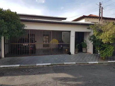 Casa com 3 Quartos à venda, 250m² no Jardim Olympia, São Paulo