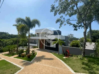 Casa de Condomínio com 3 Quartos à venda, 385m² no Residencial Vila Lombarda, Valinhos