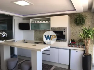 Apartamento com 3 Quartos para alugar, 220m² no Centro, Balneário Camboriú