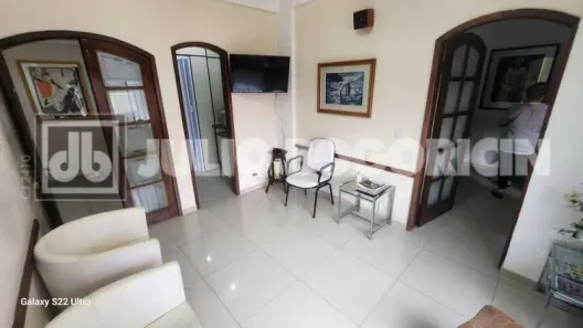 Prédio Comercial à venda, 580m² no Cocotá, Rio de Janeiro