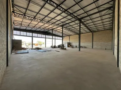Galpão/Depósito/Armazém para alugar, 300m² no Independência, Aparecida de Goiânia