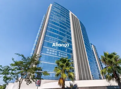 Sala Comercial para alugar, 682m² no Petrópolis, Porto Alegre