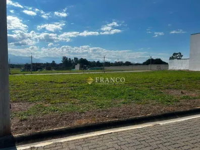 Lote/Terreno à venda, 200m² no Piracangaguá, Taubaté