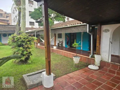 Casa com 4 Quartos à venda, 300m² no Enseada, Guarujá