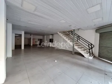 Ponto Comercial para alugar, 200m² no Centro Histórico, Porto Alegre