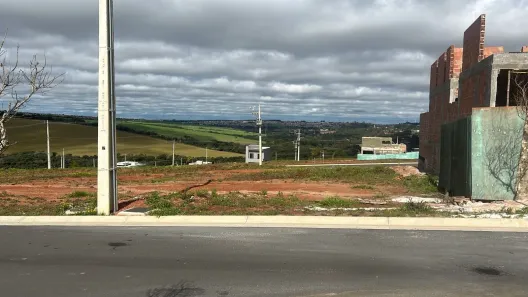 Lote/Terreno à venda, 220m² no Jardim Carvalho, Ponta Grossa