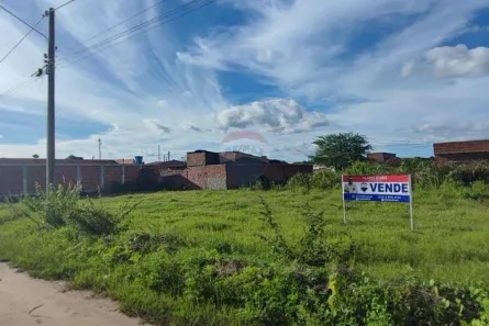 Lote/Terreno à venda, 126m² no Quadra B, Lajedo