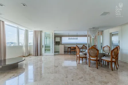 Apartamento com 3 Quartos para alugar, 213m² no Batel, Curitiba