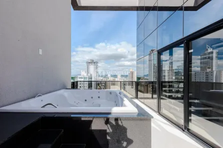 Apartamento com 3 Quartos à venda, 210m² no Centro, Balneário Camboriú