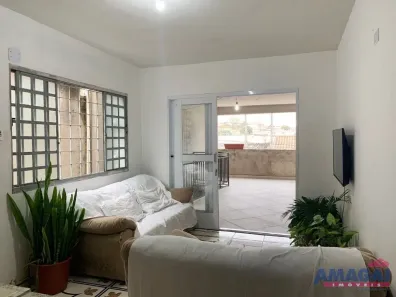 Sobrado com 2 Quartos à venda, 138m² no Jardim Bela Vista, Jacareí