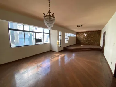Apartamento com 4 Quartos à venda, 220m² no Centro, Divinópolis