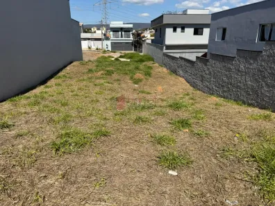 Lote/Terreno à venda, 250m² no Jardim Alice, Jundiaí