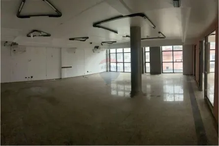 Prédio Comercial com 4 Quartos para alugar, 1447m² no Campo Belo, São Paulo