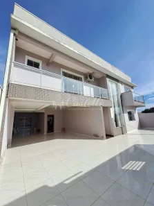 Casa com 5 Quartos à venda, 319m² no Uvaranas, Ponta Grossa