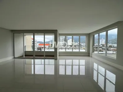 Apartamento com 3 Quartos à venda, 181m² no Centro, Jaraguá do Sul