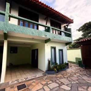 Casa de Condomínio com 3 Quartos à venda, 137m² no Ogiva, Cabo Frio