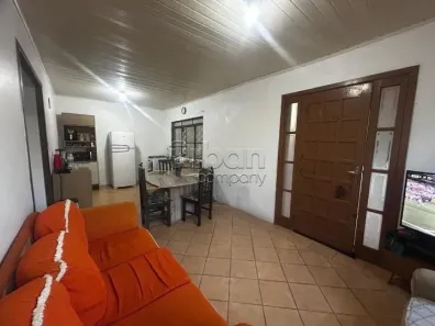 Casa com 2 Quartos à venda, 54m² no Fátima, Canoas
