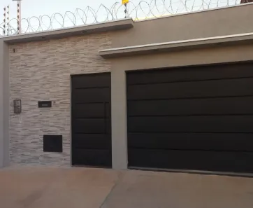 Casa com 3 Quartos à venda, 210m² no De Lourdes, Anápolis
