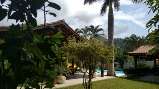 Casa com 4 Quartos à venda, 700m² no Massaguaçu, Caraguatatuba