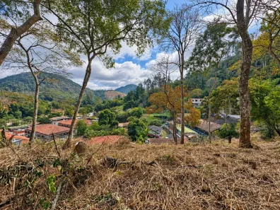 Lote/Terreno à venda, 600m² no Pedro do Rio, Petrópolis