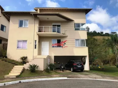 Casa de Condomínio com 4 Quartos à venda, 325m² no Centro, Viçosa